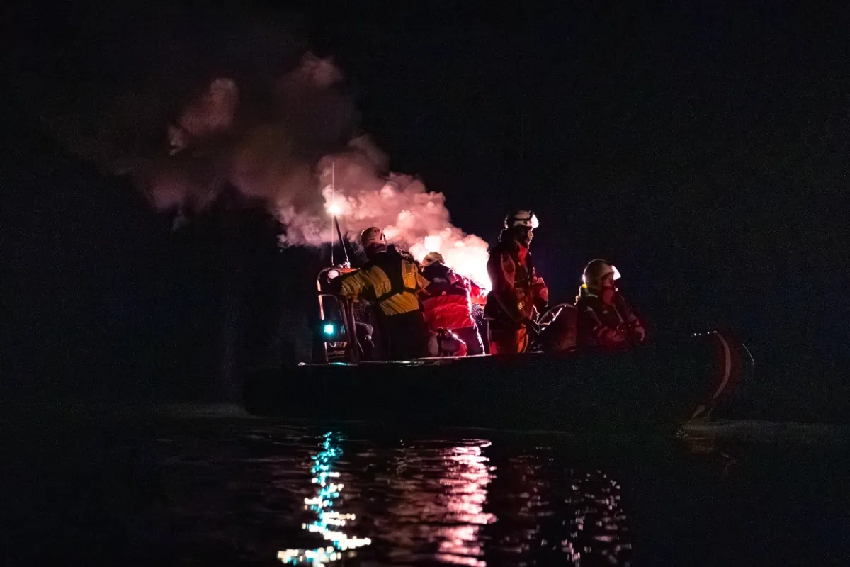 Specialist powerboat training in challenging conditions